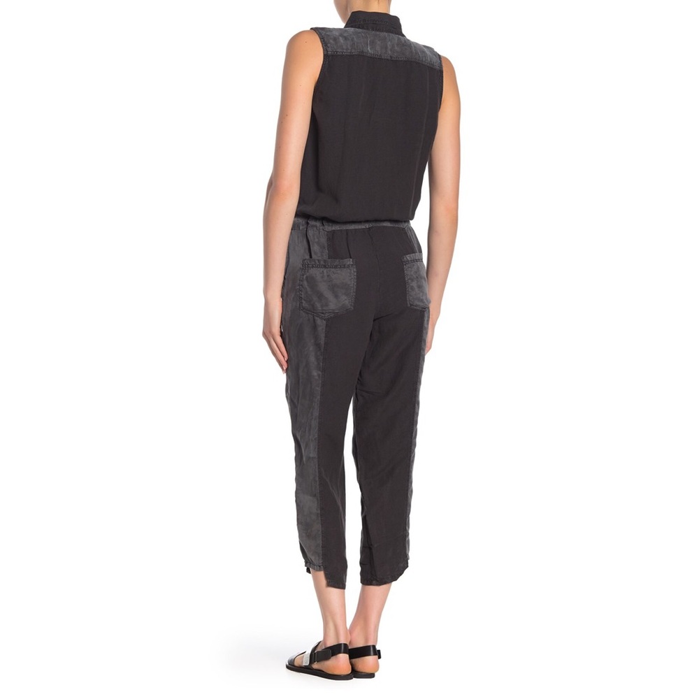 Young Fab Broke Sleeveless Women Black Jumpsuit - Picture 2 of 3
